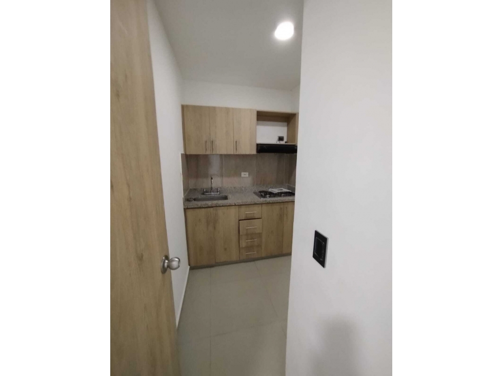 LOCAL 101 y 102 PRIMER PISO A 3 CUADRAS DEL PARQUE ENVIGADO — foto 6