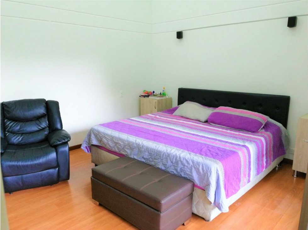 HERMOSA CASA CAMPESTRE LOMA DEL CHOCHO - EN ENVIGADO — foto 4