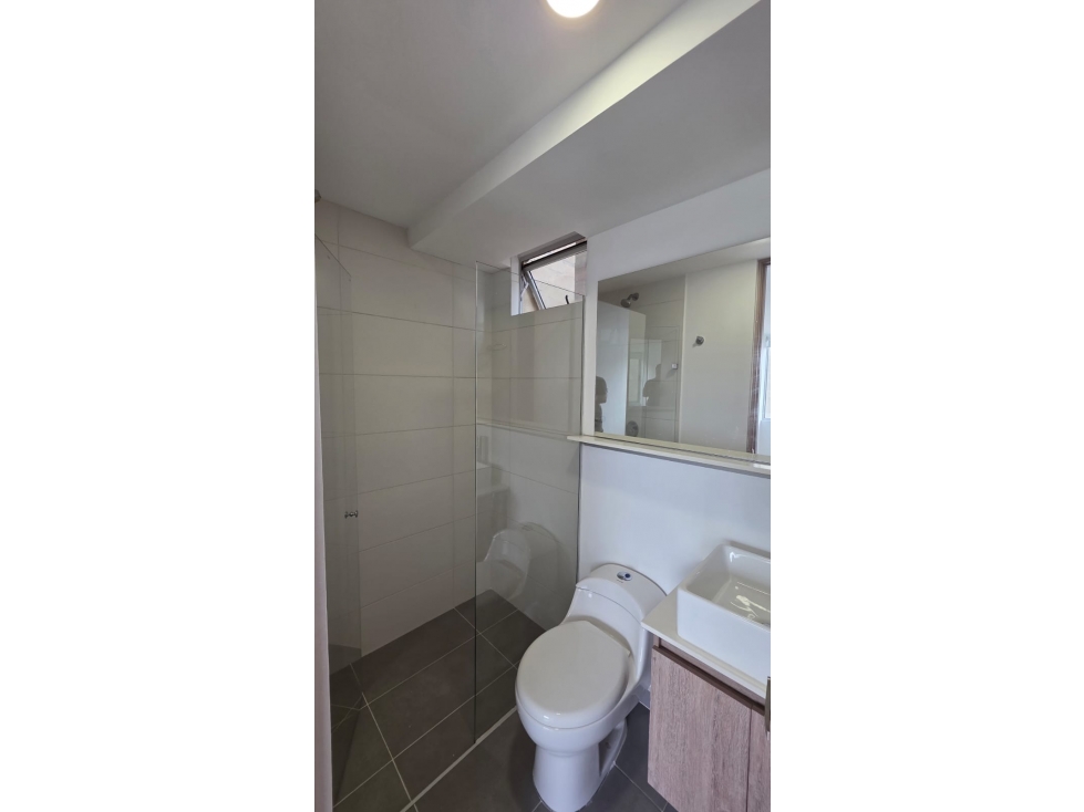 HERMOSO APARTAMENTO EN ENVIGADO - EL CHINGUI — foto 4