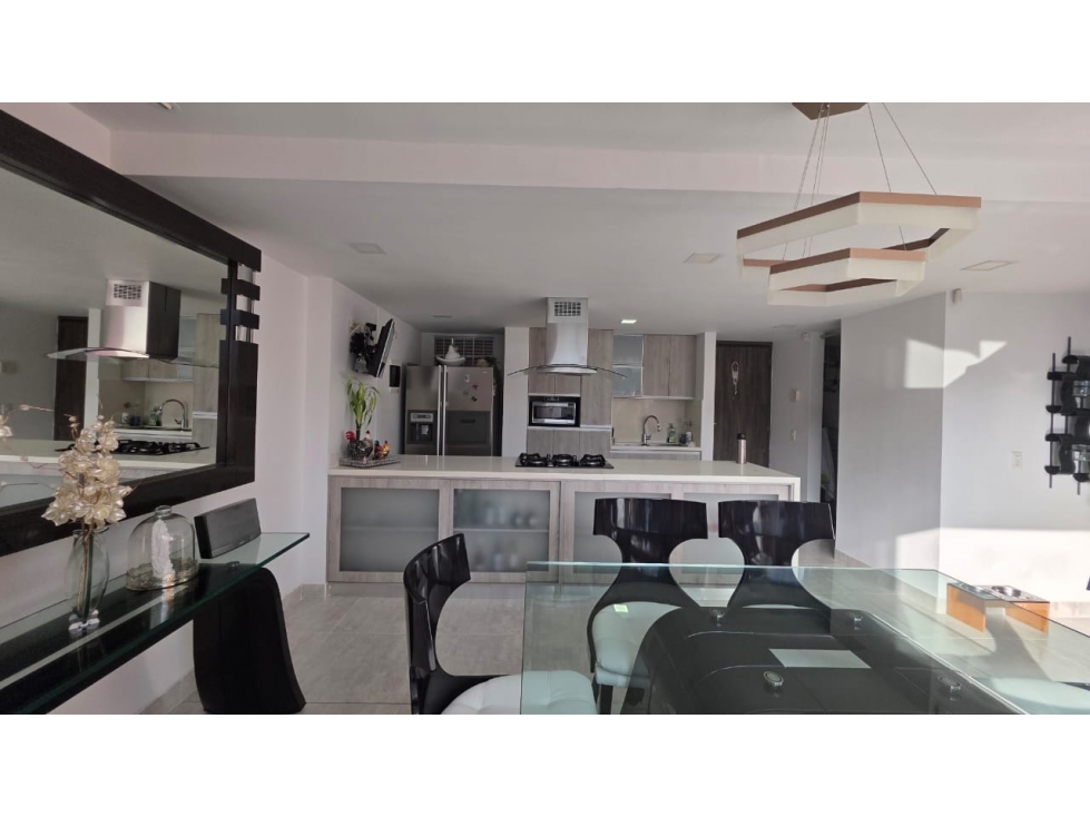 HERMOSO APARTAMENTO DUPLEX EN ENVIGADO — foto 5