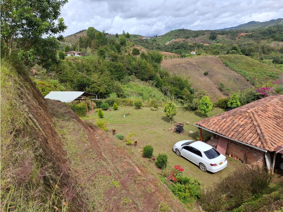 FINCA PARCELABLE EN SAN VICENTE FERRER VEREDA EL CARMELO