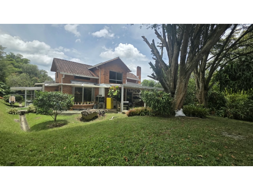 CASA CAMPESTRE EN ENVIGADO- VIVE EN EL LUJO DEL CAMPO — foto 2