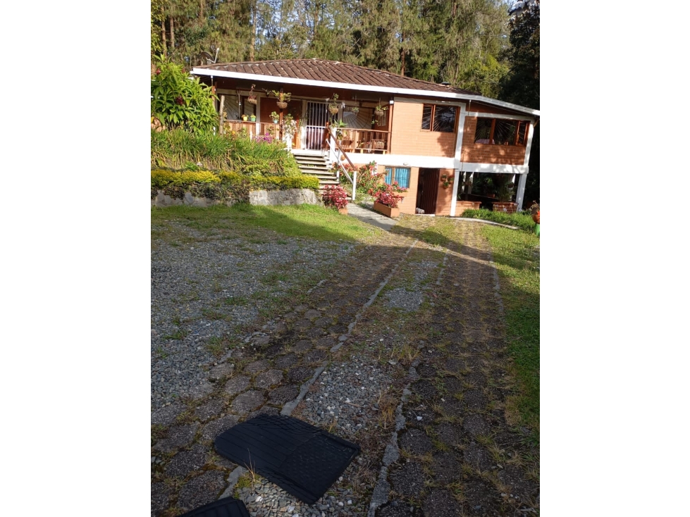 HERMOSA FINCA EN GUARNE - VEREDA LA ROMERAL — foto 2