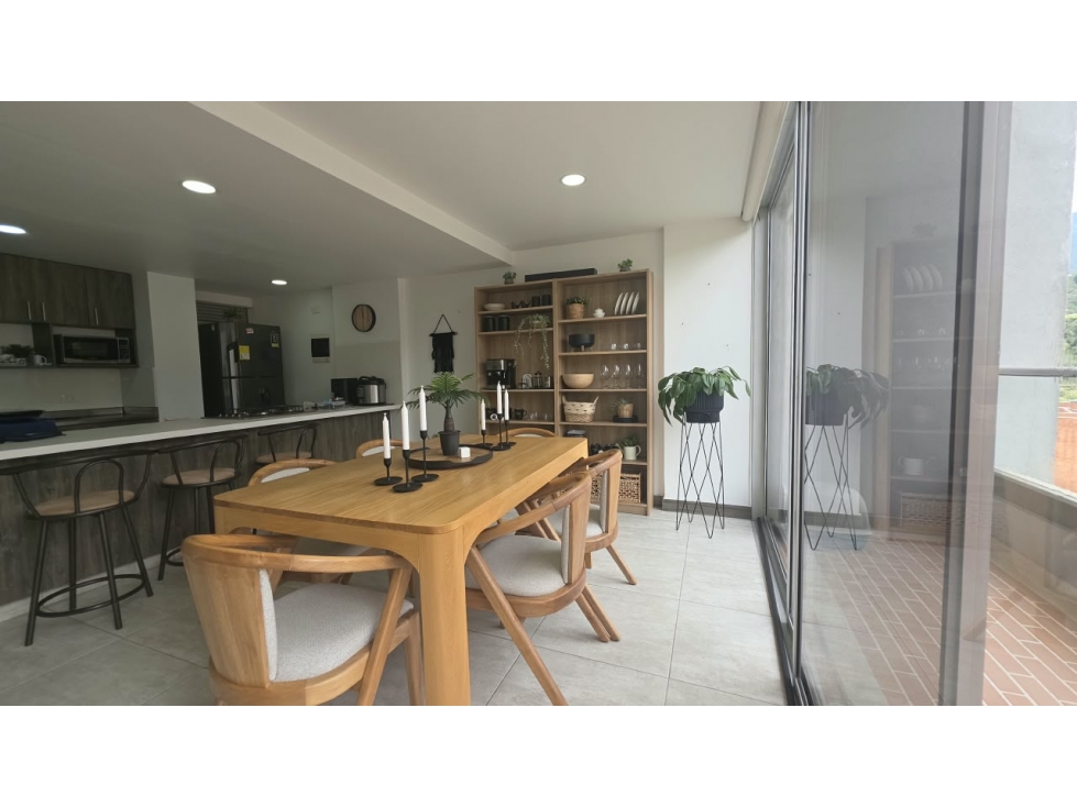 HERMOSO DUPLEX CAMINO VERDE, ÚNICO EN LA ZONA — foto 3