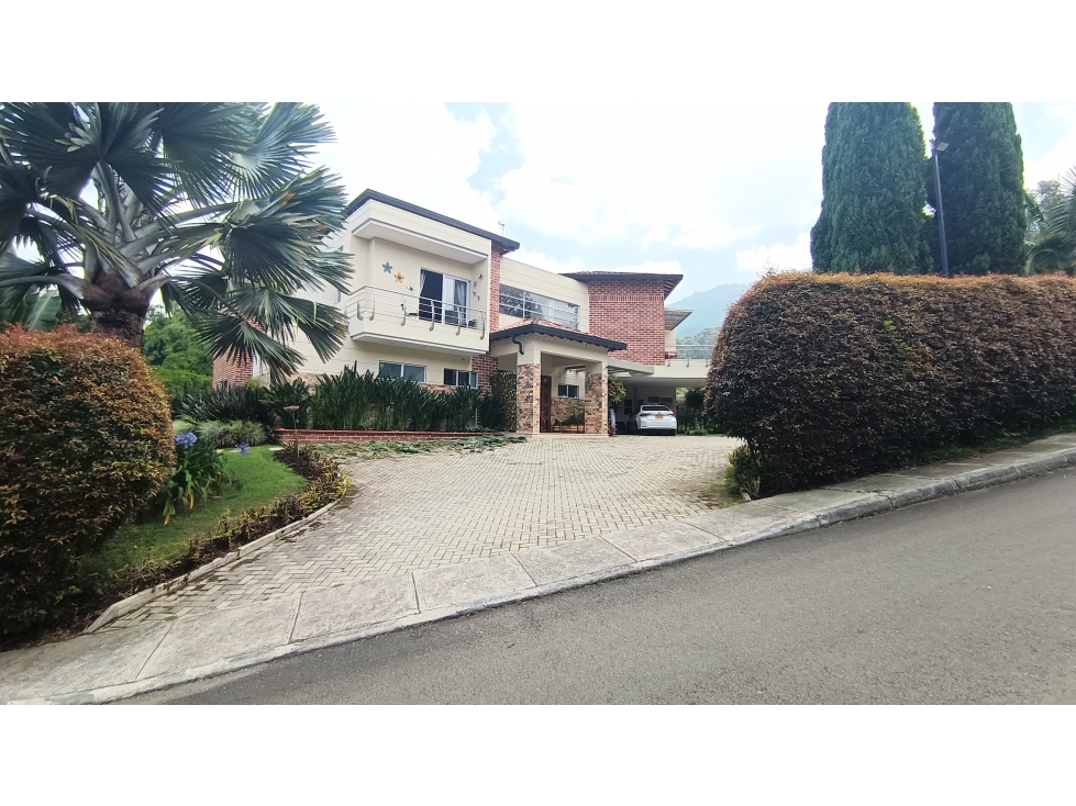 CASA DE LUJO PARA FAMILIAS DE LUJO ENVIGADO - EL VERGEL