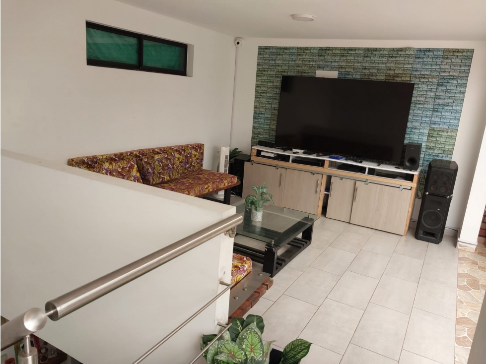 CASA ZONA CAMPESTRE EN CALDAS UNIDAD ABIERTA — foto 4