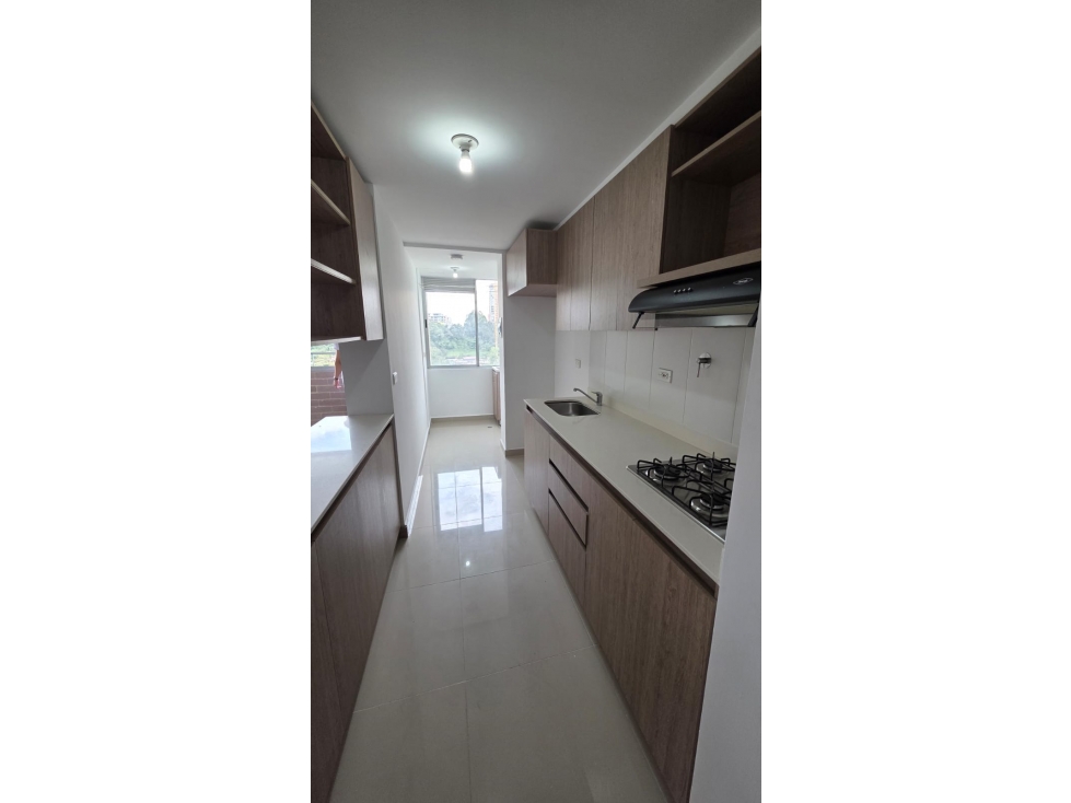 HERMOSO APARTAMENTO EN ENVIGADO - EL CHINGUI — foto 6
