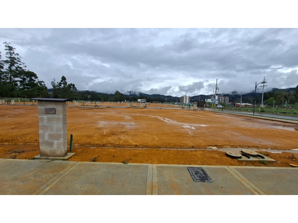 OPORTUNIDAD UNICA - LOTE EN LA CEJA PRADERA REAL — foto 6
