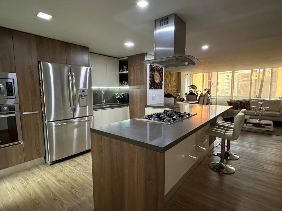 Apartamento Laureles Duplex remodelado 186 m²