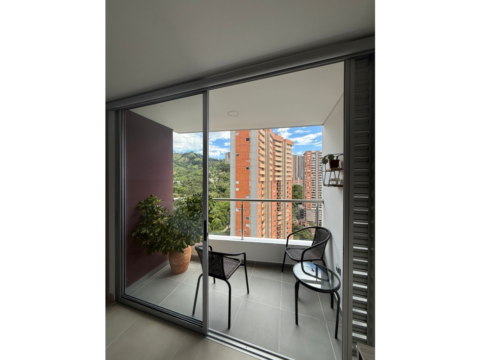 HERMOSO APARTAESTUDIO EN SABANETA - IDEAL PARA RENTAS CORTA — foto 2