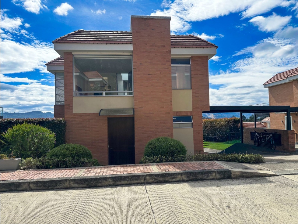 Casa con hermosa vista en BOSQUE RESIDENCIAL — foto 2
