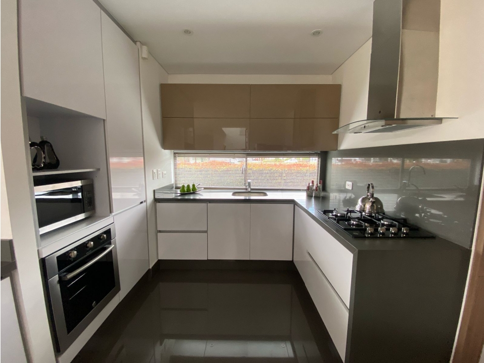 Casa en ARRIENDO en PIEDRA SERENA con vista al Parque — foto 4