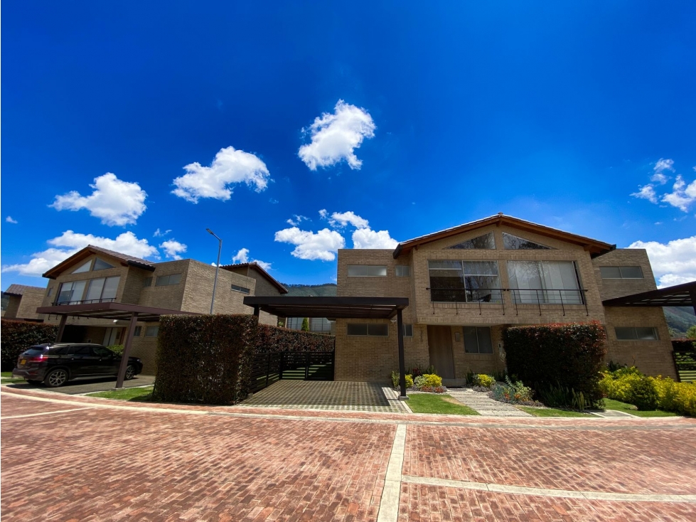 Casa en BOSQUES DE LA MONTAÑA Cajicá