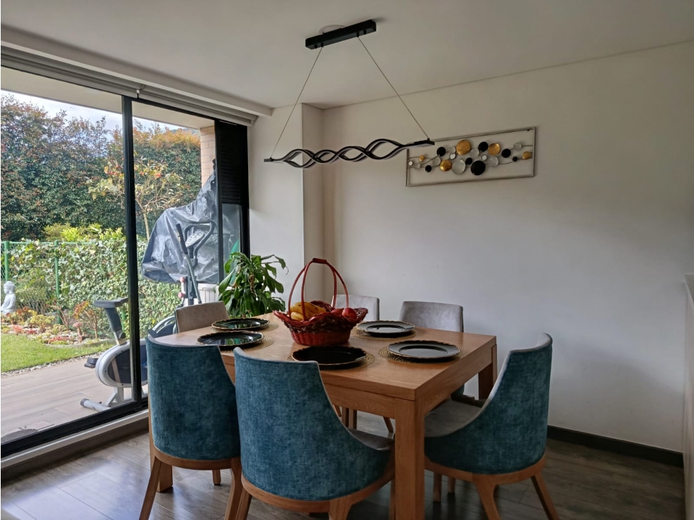Casa hermosa de 2 pisos en vereda Fonquetá — foto 5