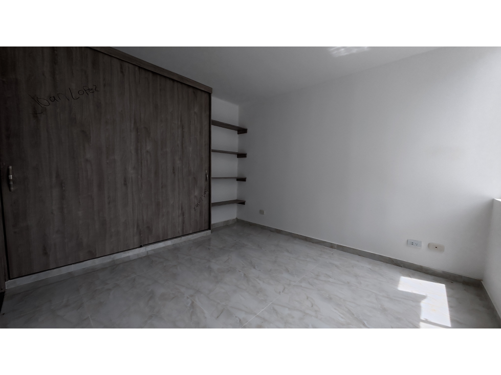 APARTAMENTO EN VENTA JAMUNDI ALFAGUARA 5P S/A PARQ — foto 3