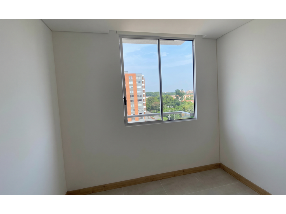 APARTAMENTO EN VENTA CALI SUR VALLE DEL LILI 7P C/A PARQ — foto 2