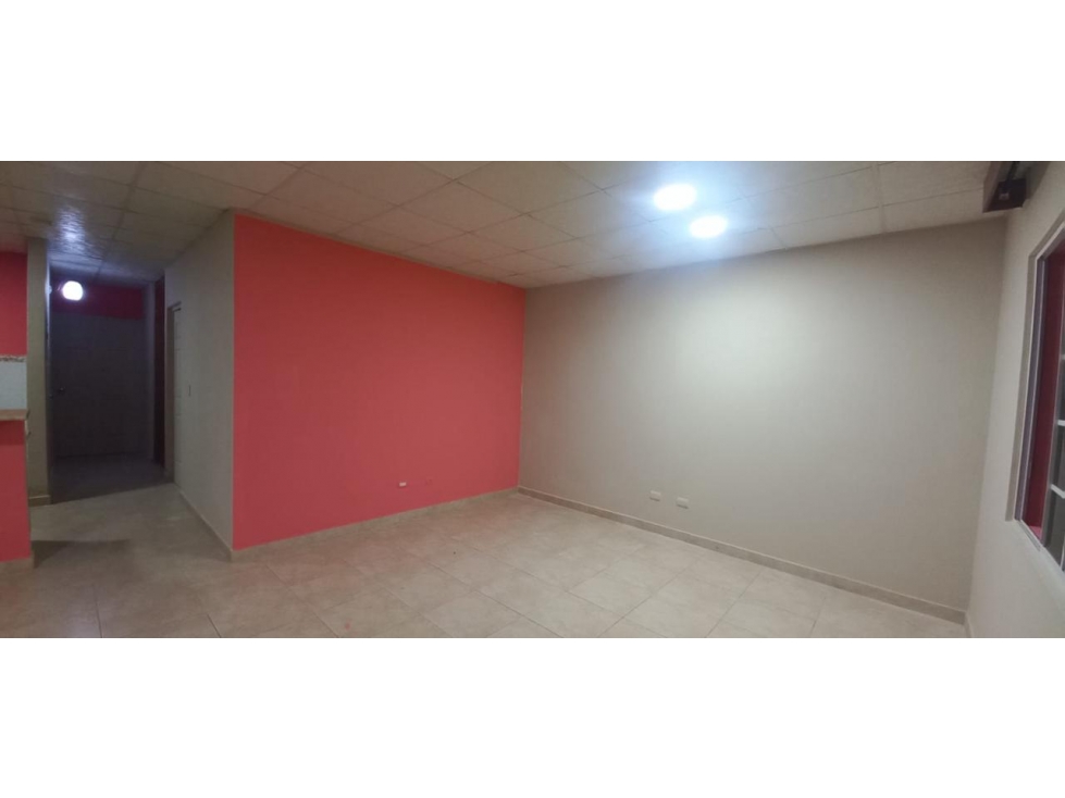 Venta de casa en La Cresta, Colón - 2