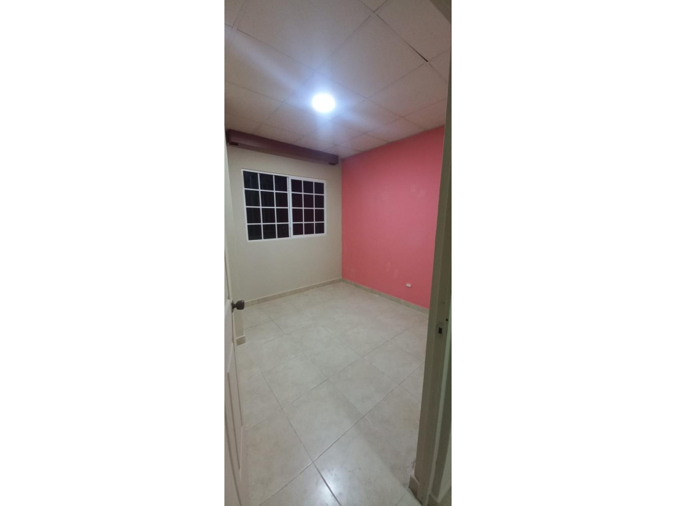 Venta de casa en La Cresta, Colón - 3