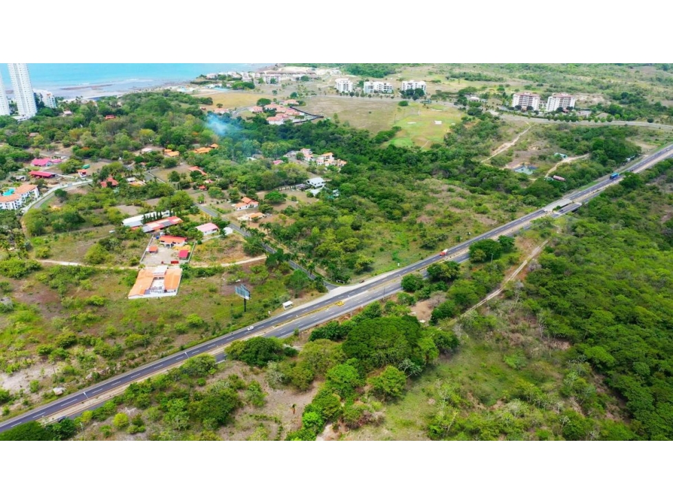 Venta de terreno en Rio Mar, San Carlos sobre la Panamericana - 5