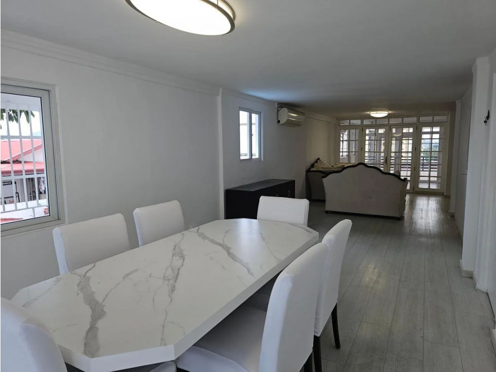 Casa Dúplex en Venta - 2