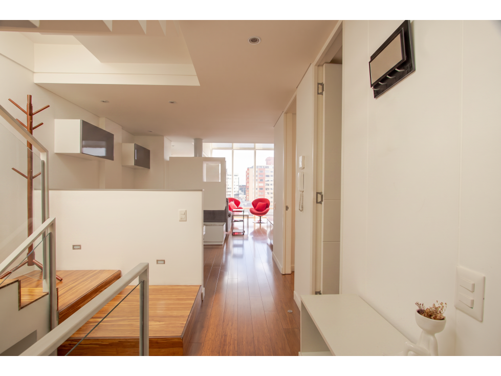 Apartamento en arriendo, duplex con terraza, Edificio Via7 — foto 3