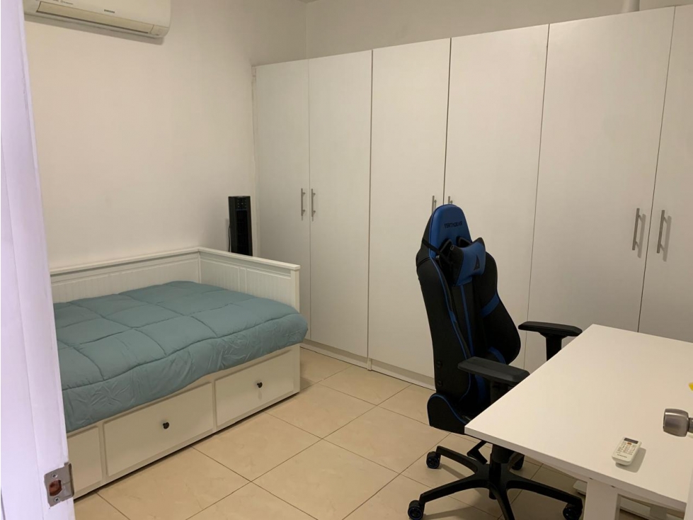 Se Alquila - Apartamento en Ave. Balboa — foto 2