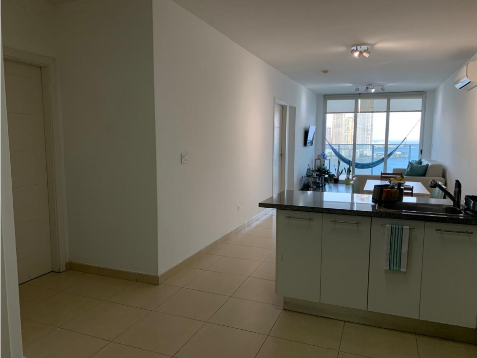 Se Alquila - Apartamento en Ave. Balboa — foto 6