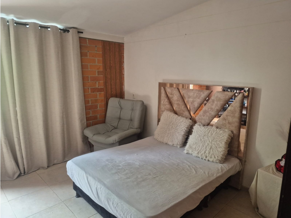 VENDE CASA POR SECTOR SAN FELIPE PEREIRA