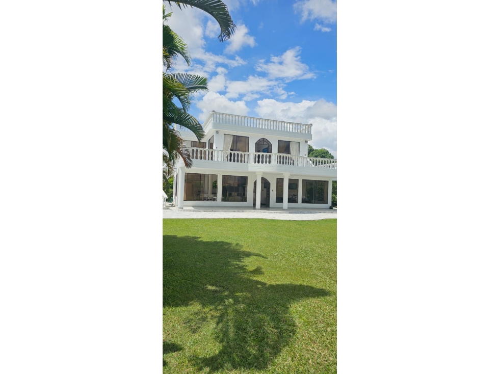 VENDO CASA CAMPESTRE 2000 M2 EN SANTAGUEDA