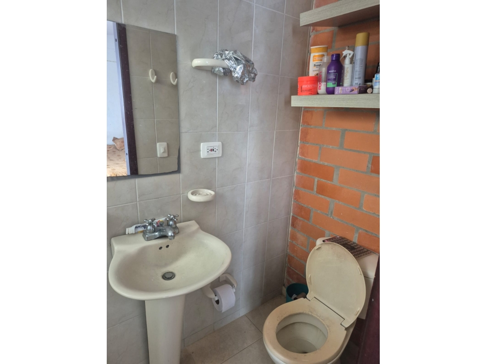 VENDE CASA POR SECTOR SAN FELIPE PEREIRA — foto 3