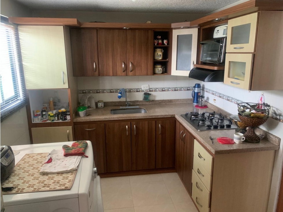 VENDE CASA DE 3 PISOS EN SECTOR CAÑAVERAL PEREIRA — foto 4