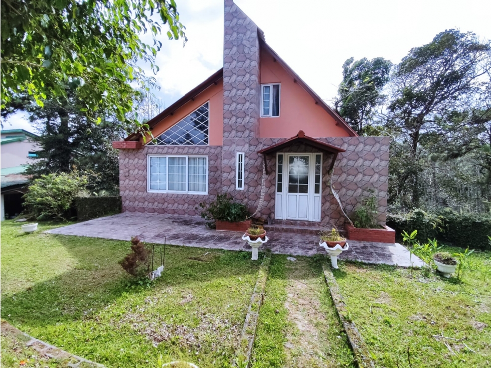 Venta de casa Altos de Cerro Azul