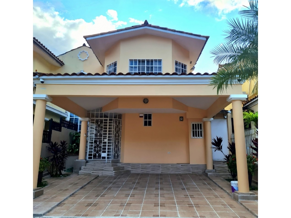 Venta de Casa GREEN VALLEY en Albrook