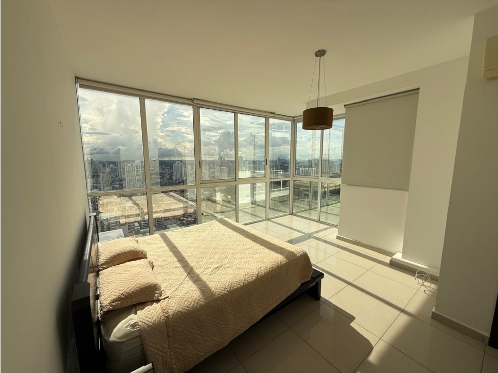 ALQUILER DE APARTAMENTO PH QUADRAT — foto 2