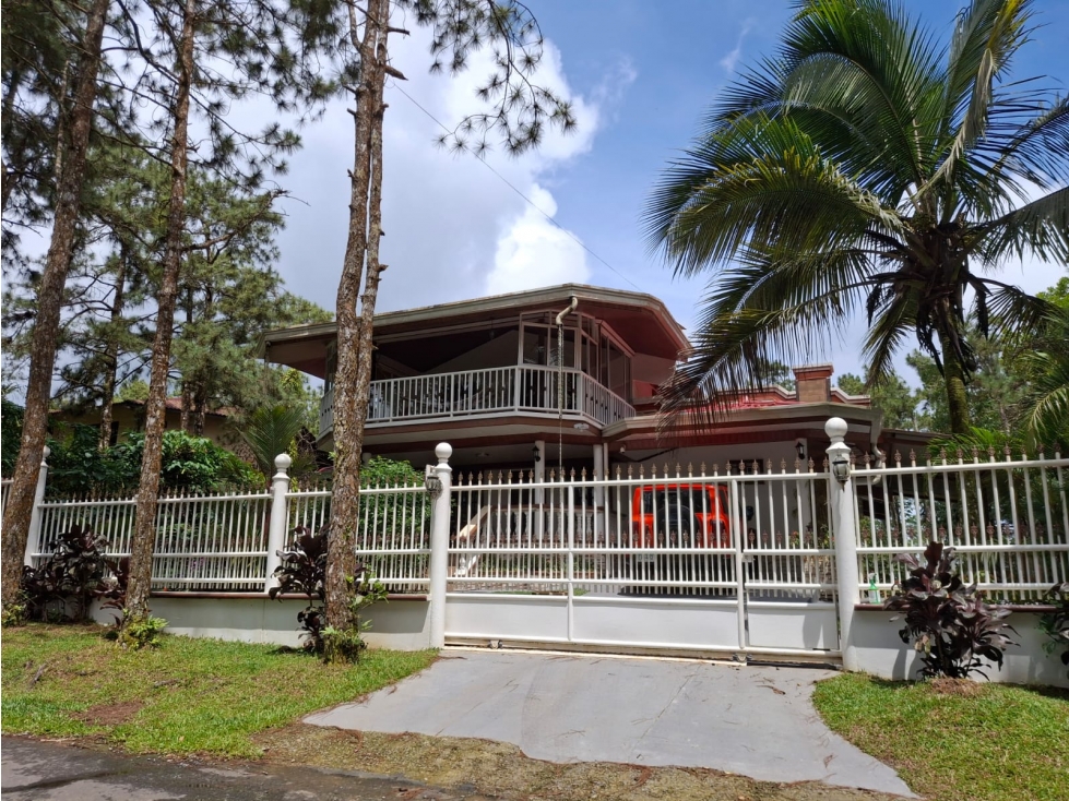 Venta de casa Altos de Cerro Azul