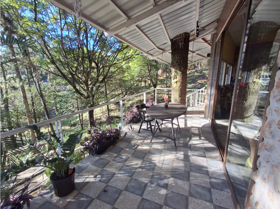 Venta de Casa en Altos de Cerro Azul