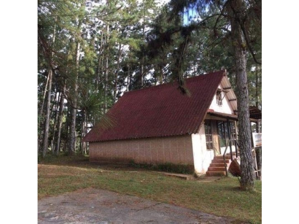 VENTA DE CASA EN ALTOS DE CERRO AZUL - 1