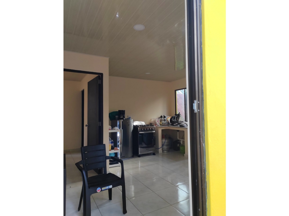CASA EN VENTA 85,000.00 EN ALTOS DE CERRO AZUL LISTA PARA ENTREGA — foto 4