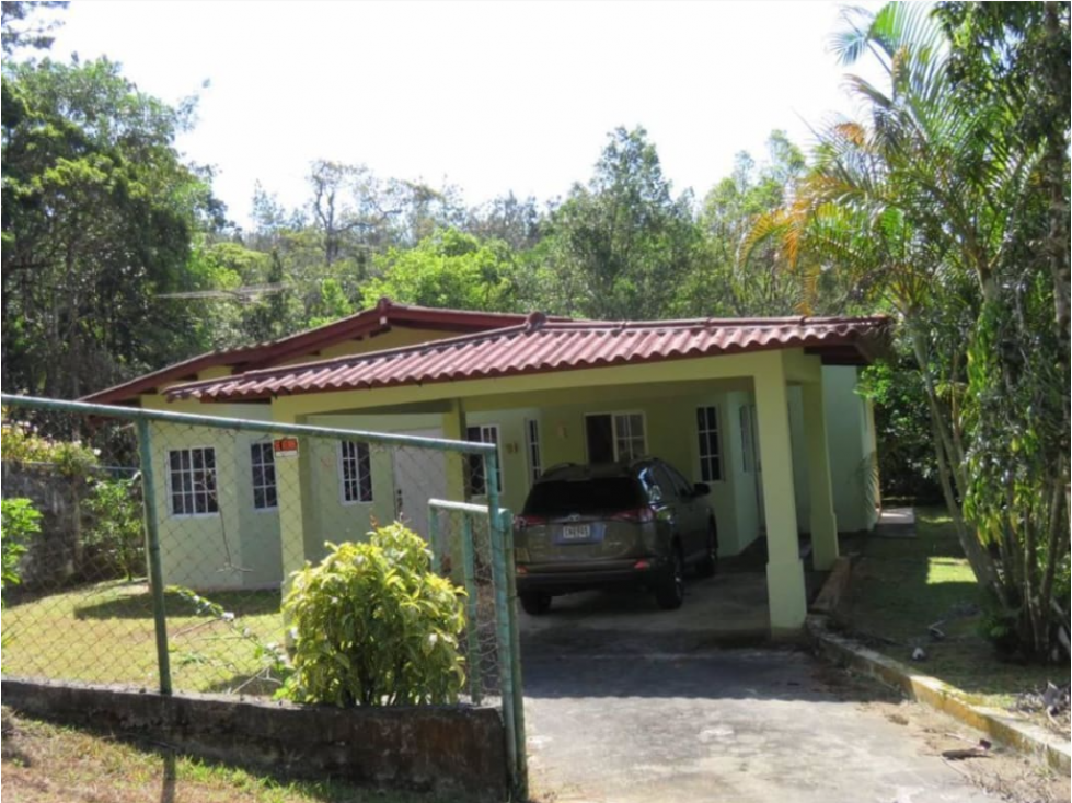 Venta de Casa en Altos de Cerro Azul