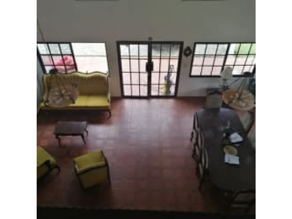 SE VENDE AMPLIA CASA EN ALTOS DE CERRO AZUL — foto 4