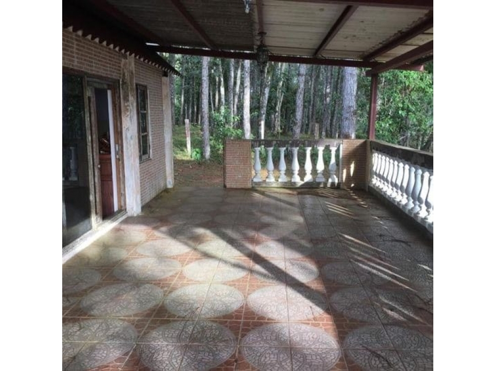 VENTA DE CASA EN ALTOS DE CERRO AZUL - 4