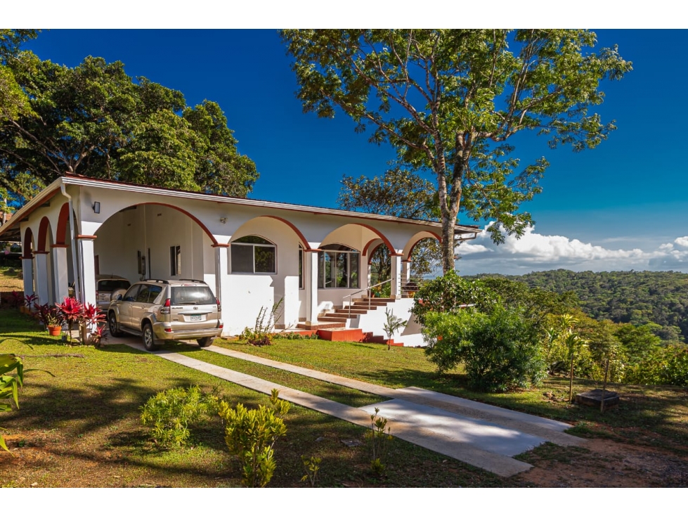 Venta de casa en Altos de Cerro Azul - 1