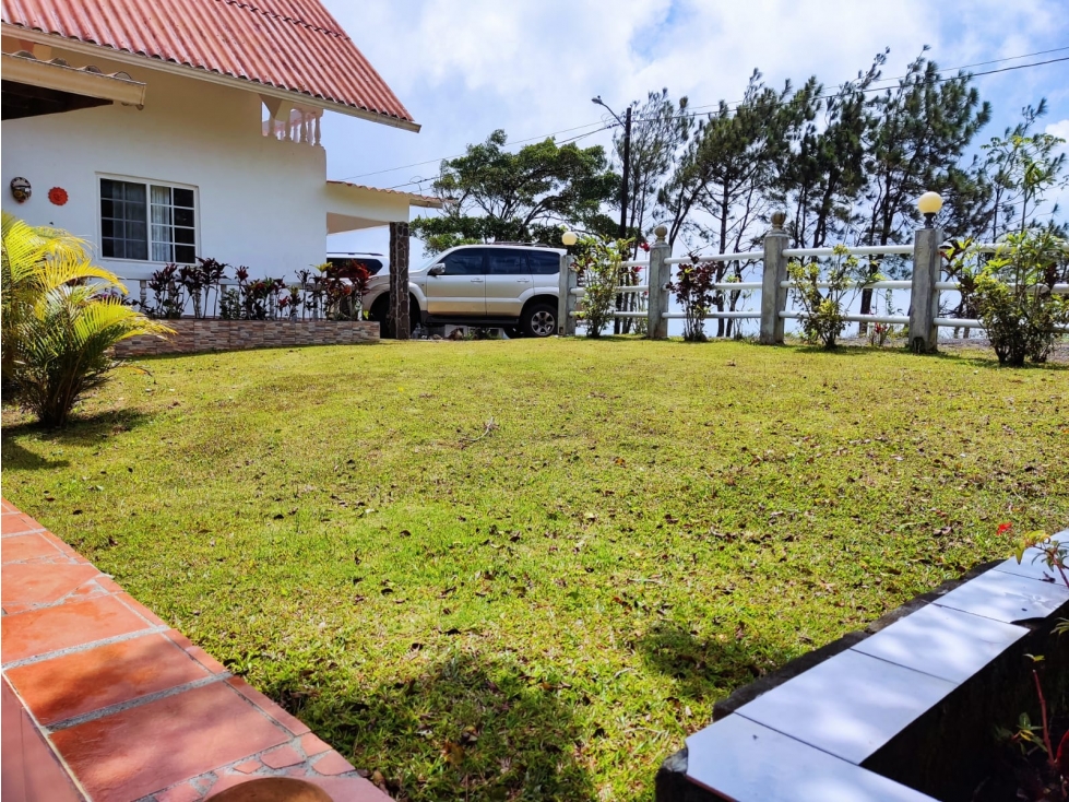 Se Vende Casa en Altos de Cerro Azul — foto 4