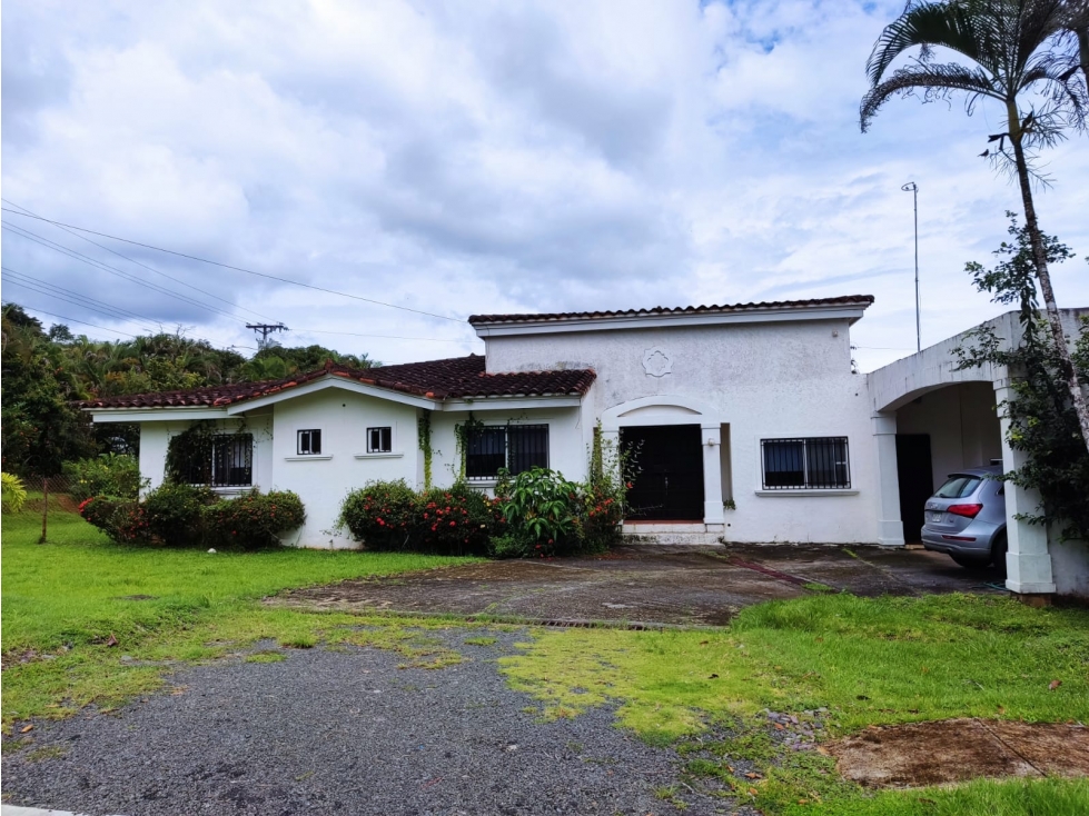 Se venda de Casa Cerro Azul Hacienda Club