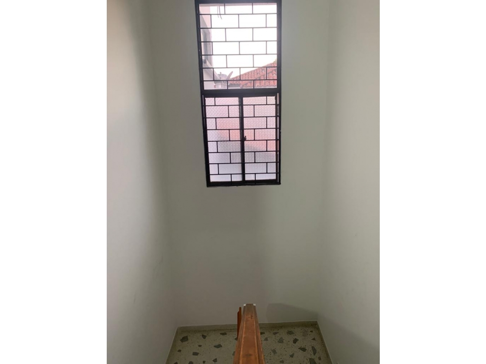 VENDE CASA EN LA CASTELLANA SOBRE LA CALLE 59 — foto 2