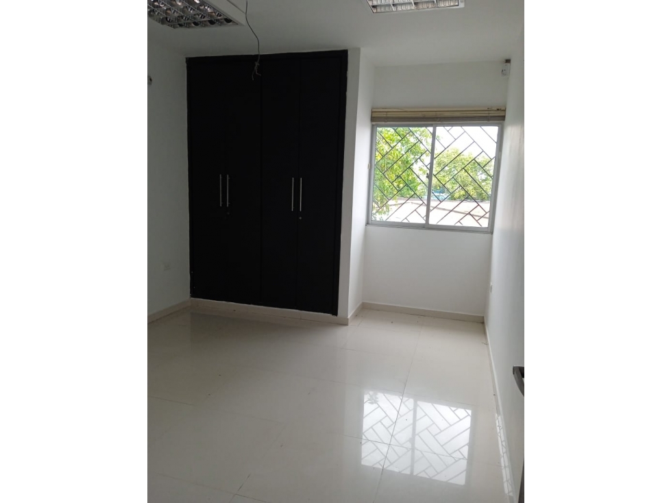EDIFICIO PARA ACTIVIDAD COMERCIAL EN ARRIENDO EN CERETÉ - 4