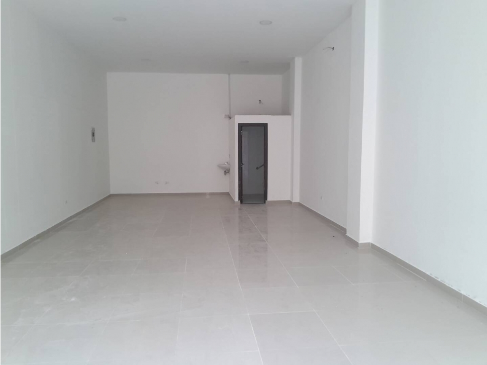 LOCAL COMERCIAL PARA ARRIENDO EN MONTERÍA UB EN EL RECREO — foto 3