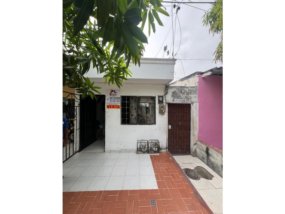SE VENDE CASA GRANDE UBICADA EN EL BARRIO SUCRE — foto 3