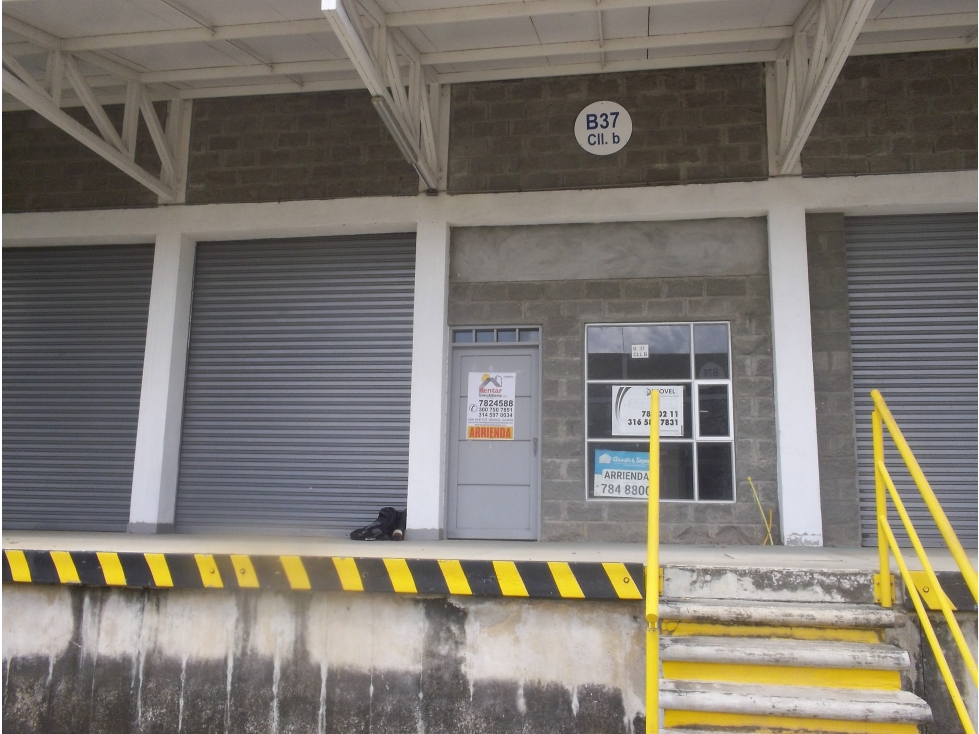BODEGA EN ARRIENDO EN EL CENTRO LOGISTICO E INDUSTRIAL SAN JERONIMO - 1