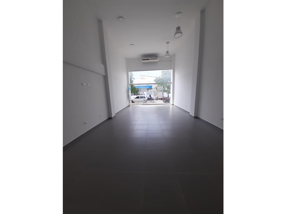 LOCAL PARA ARRIENDO EN MONTERÍA UB SOBRE CRA 3 CON CALLE 25 — foto 2